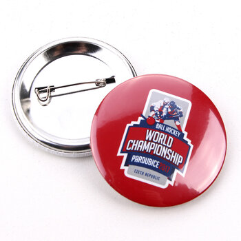 Potisk placek, buttonů